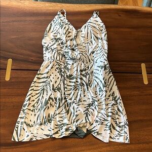 Anne Cole White and Green Skirted One Piece Swimsuit